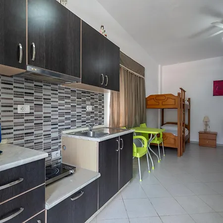 Vida House *